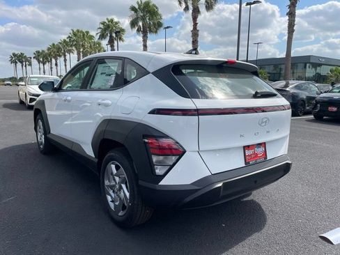 New 2026 Hyundai Kona SE FWD image 5