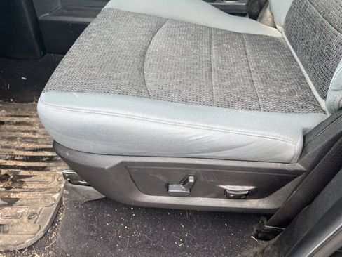 Used 2019 RAM 1500 Classic Warlock w/ Electronics Group image 6