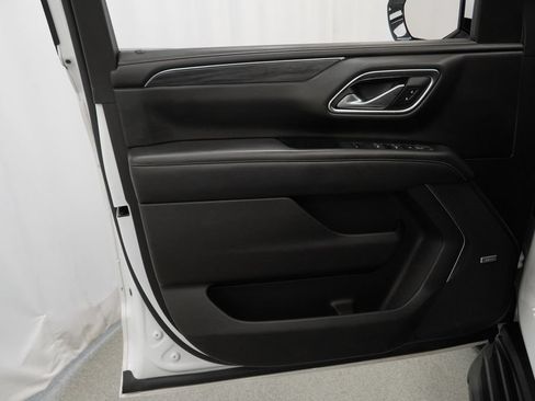 Used 2021 GMC Yukon SLT RWD image 38