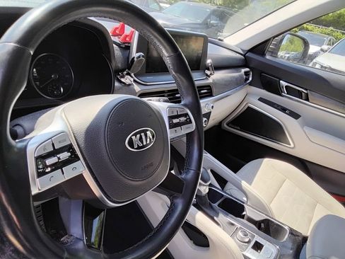 Used 2020 Kia Telluride SX w/ SX Prestige Package AWD/4WD image 8