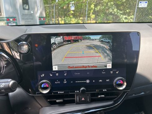 Used 2024 Lexus NX 350 AWD image 18