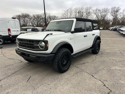 Used 2023 Ford Bronco 4-Door image 7
