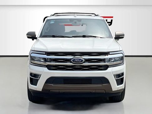 Used 2024 Ford Expedition King Ranch RWD image 2