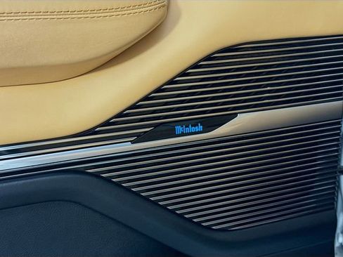 Used 2023 Jeep Grand Wagoneer Series III w/ Quick Order Packagew 28T image 19