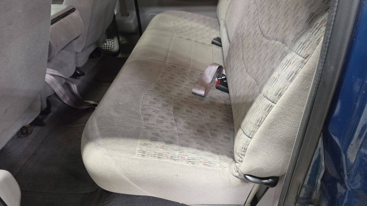 Used 2000 Ford F250 XLT RWD image 23