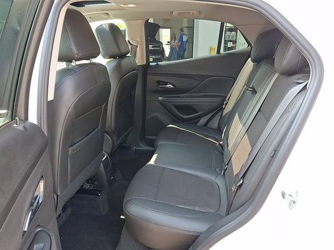 Certified 2021 Buick Encore Preferred w/ Safety Package AWD/4WD image 19