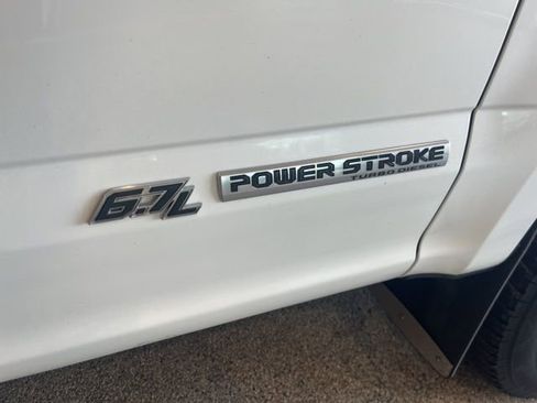 Used 2022 Ford F350 Platinum w/ Snow Plow Prep Package image 7