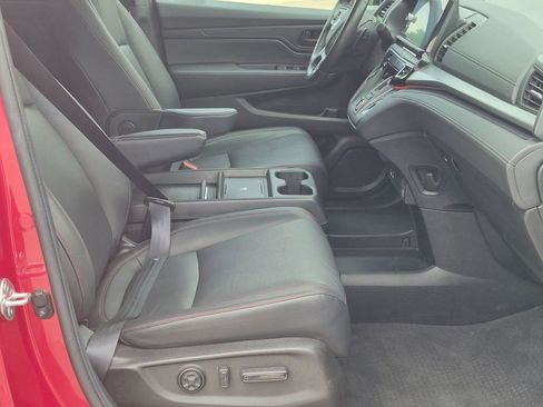 Used 2025 Honda Odyssey Sport-L image 27