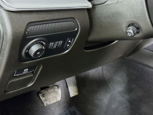 Used 2022 Jeep Grand Wagoneer Series I AWD/4WD image 22