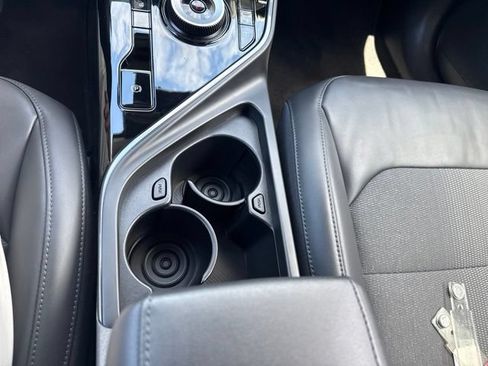 Certified 2023 Kia Niro Wind w/ Wind Preserve Package FWD image 24