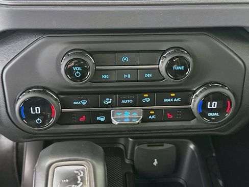 Used 2025 Ford Bronco Big Bend AWD/4WD image 17