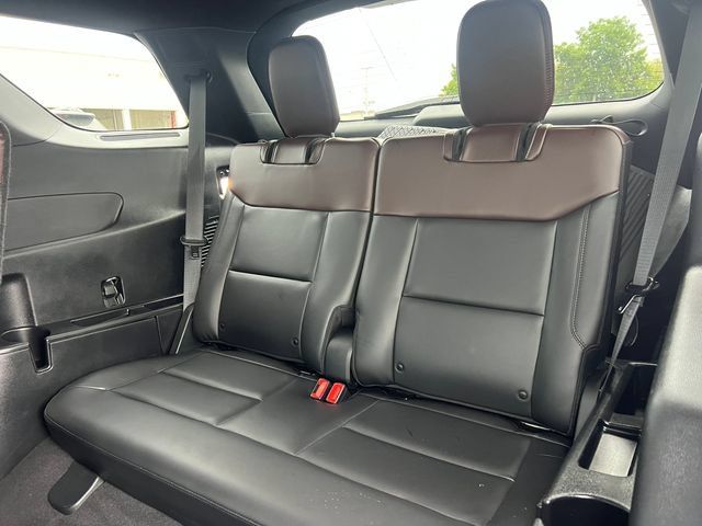 Used 2021 Ford Explorer Platinum w/ Equipment Group 601A AWD/4WD image 7