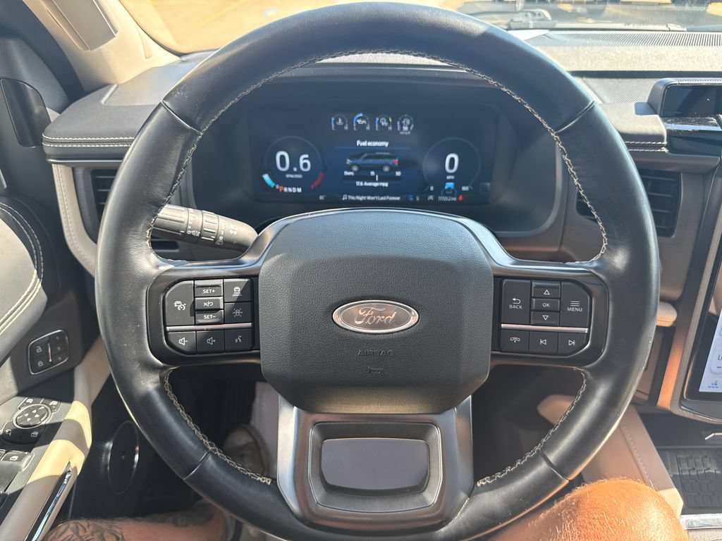 Used 2023 Ford Expedition Max Platinum AWD/4WD image 28