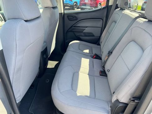 Certified 2022 Chevrolet Colorado W/T RWD image 24