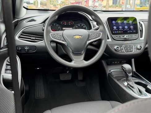 Certified 2023 Chevrolet Malibu LT image 9