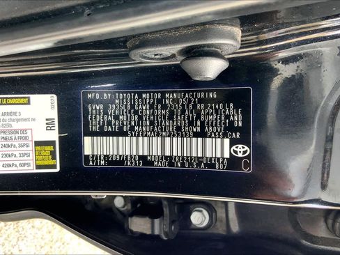 Used 2021 Toyota Corolla LE FWD image 36