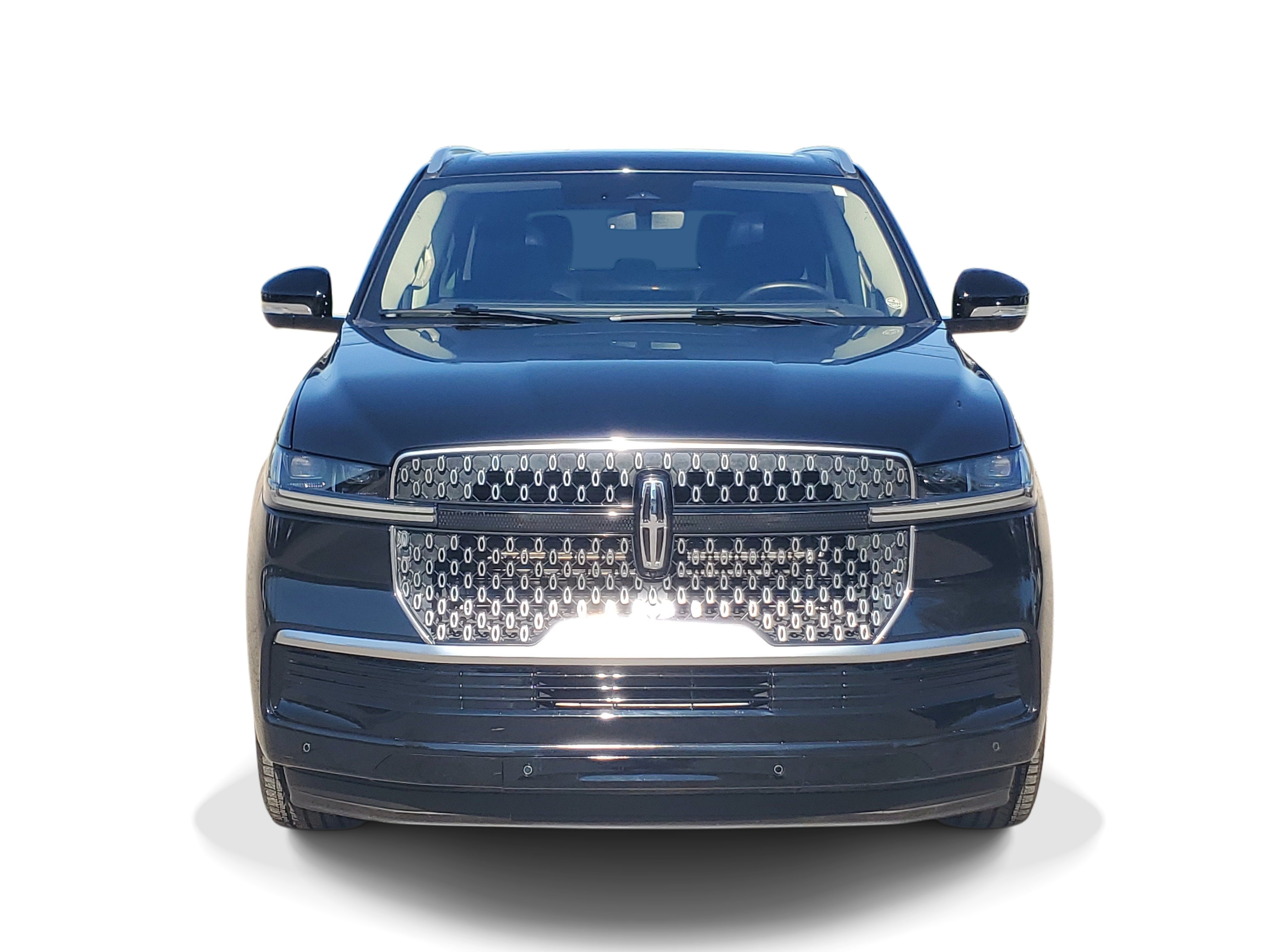 Used 2025 Lincoln Navigator L Reserve AWD/4WD image 2