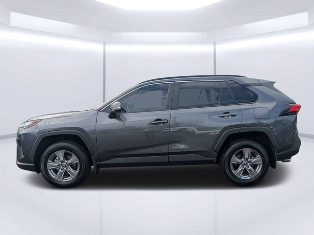 Used 2025 Toyota RAV4 XLE w/ Convenience Package FWD image 6