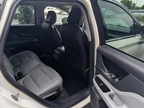 Used 2020 Lincoln Corsair AWD w/ Equipment Group 101A image 17