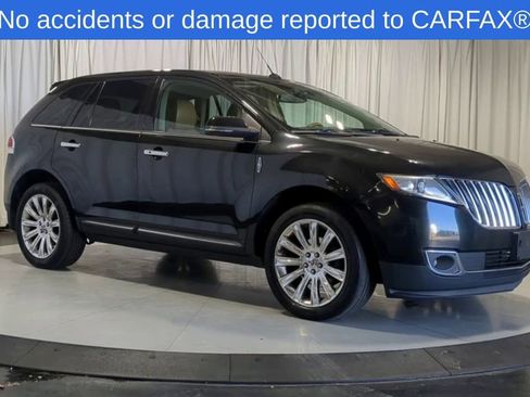 Used 2015 Lincoln MKX AWD w/ Equipment Group 102A image 2