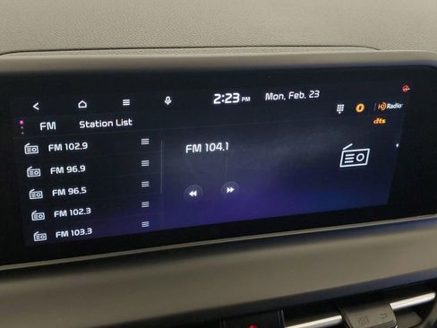 Used 2025 Kia Seltos S image 19