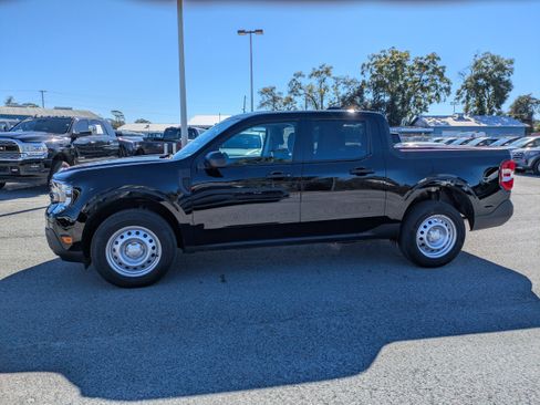 New 2026 Ford Maverick XL image 7