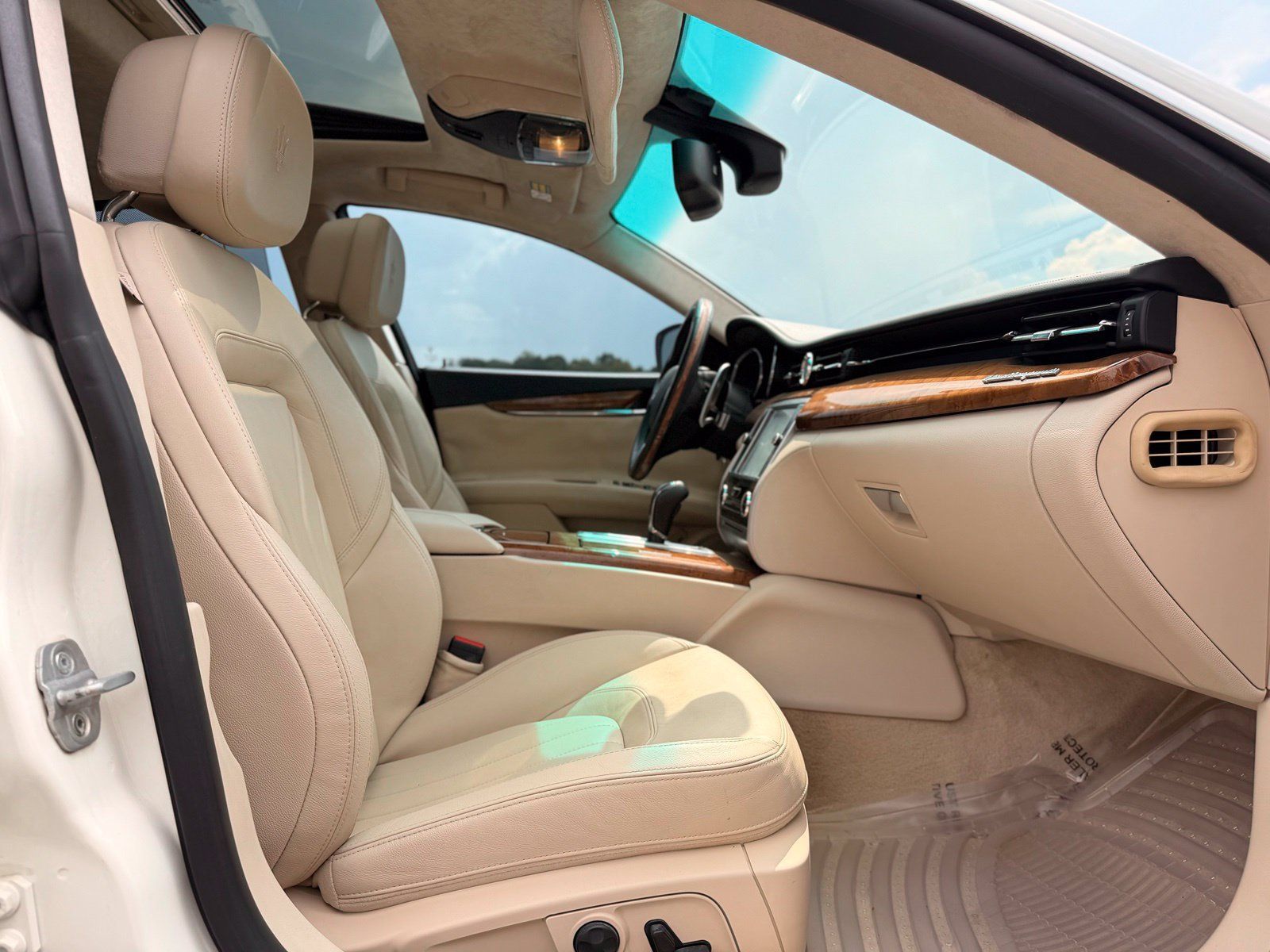 Used 2014 Maserati Quattroporte GTS RWD image 38