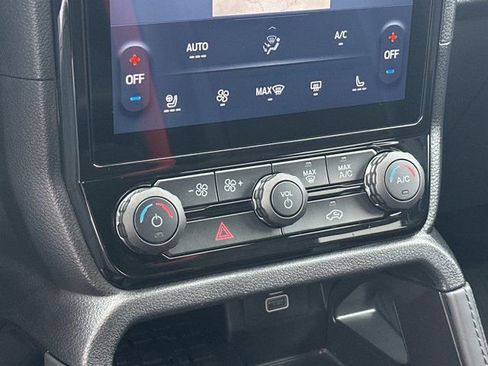 Used 2024 Ford Ranger Raptor image 36