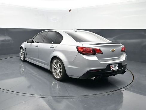 Used 2015 Chevrolet SS RWD image 5