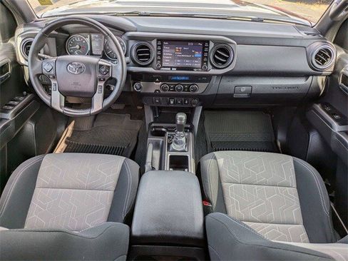 Used 2023 Toyota Tacoma TRD Sport image 15