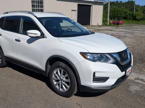 Used 2020 Nissan Rogue SV AWD/4WD image 1