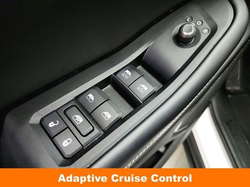 Used 2023 Jeep Grand Cherokee 4WD 4xe image 27