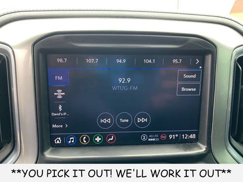 Used 2022 Chevrolet Silverado 1500 LT Trail Boss w/ Convenience Package II AWD/4WD image 19