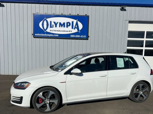 Used 2016 Volkswagen GTI S FWD image 1