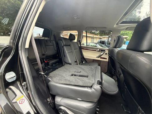 Used 2017 Lexus GX 460 w/ Navigation Package AWD/4WD image 17