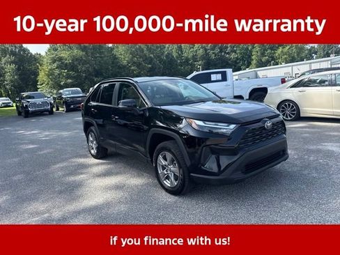 Used 2023 Toyota RAV4 LE AWD/4WD image 12