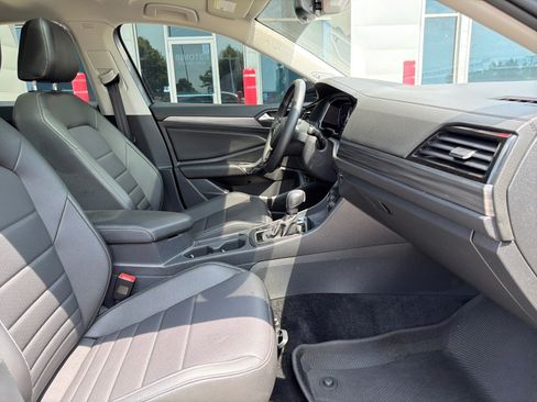 Used 2021 Volkswagen Jetta SEL FWD image 29