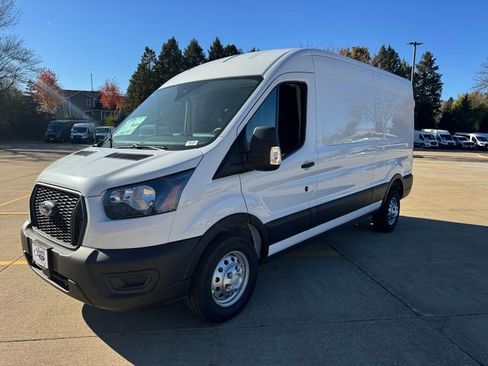 New 2025 Ford Transit 250 148 Medium Roof Extended AWD w/ Load Area Protection Package image 4