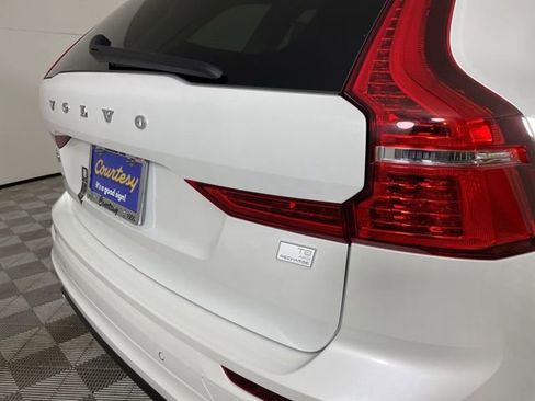 Certified 2024 Volvo XC60 T8 Plus w/ Protection Package AWD/4WD image 16