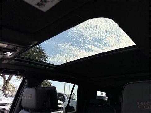 New 2026 Chevrolet Tahoe High Country image 22