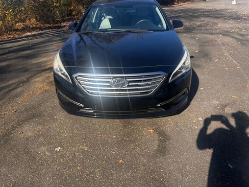 Used 2015 Hyundai Sonata SE image 9