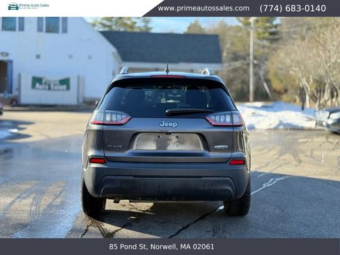 Used 2019 Jeep Cherokee Latitude Plus image 31