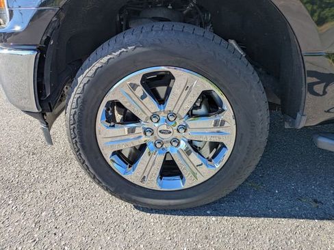 Used 2020 Ford F150 XLT w/ Equipment Group 302A Luxury AWD/4WD image 10