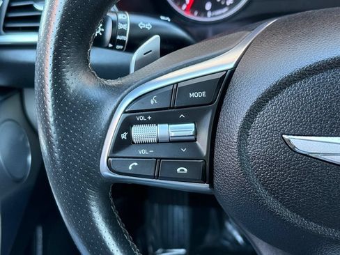 Used 2020 Genesis G70 2.0T w/ Prestige Package AWD/4WD image 29
