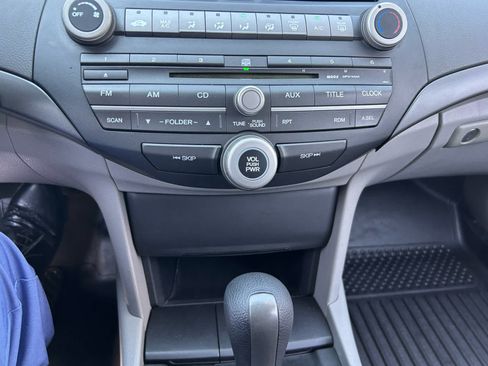 Used 2010 Honda Accord LX image 16