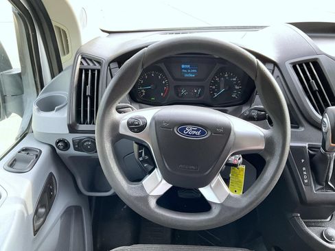 Used 2018 Ford Transit 250 130 Low Roof w/ Exterior Upgrade Package RWD image 13