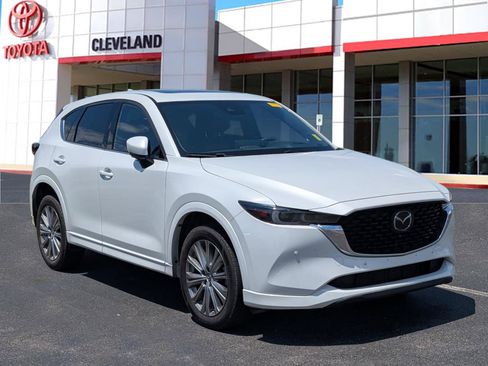 Used 2023 MAZDA CX-5 Signature AWD/4WD image 2