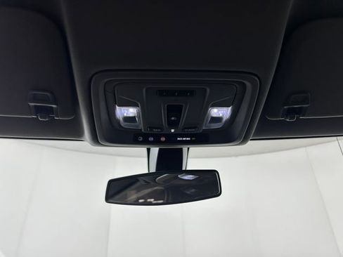 Used 2021 GMC Sierra 1500 Elevation w/ Preferred Package image 25