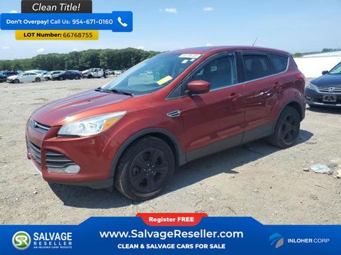 Used 2015 Ford Escape SE image 1