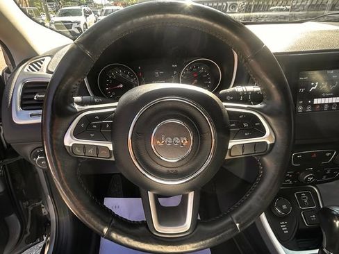 Used 2018 Jeep Compass Latitude w/ Popular Equipment Group AWD/4WD image 23
